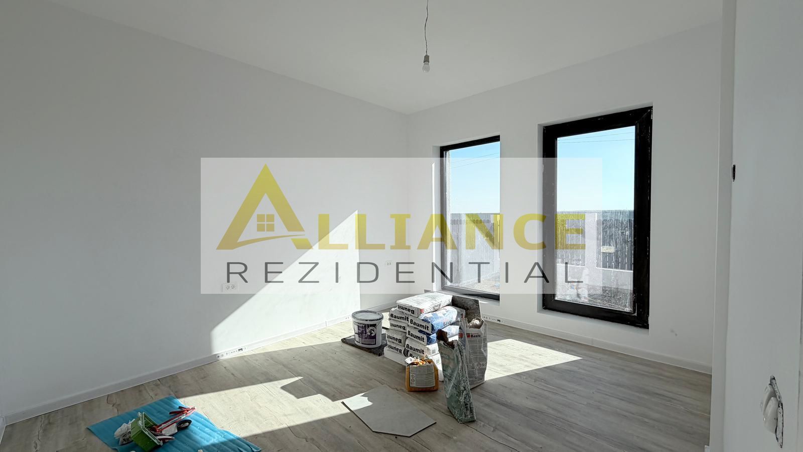 Casa Individuala - 4 camere - 2 bai - 350mp teren - Poză 4
