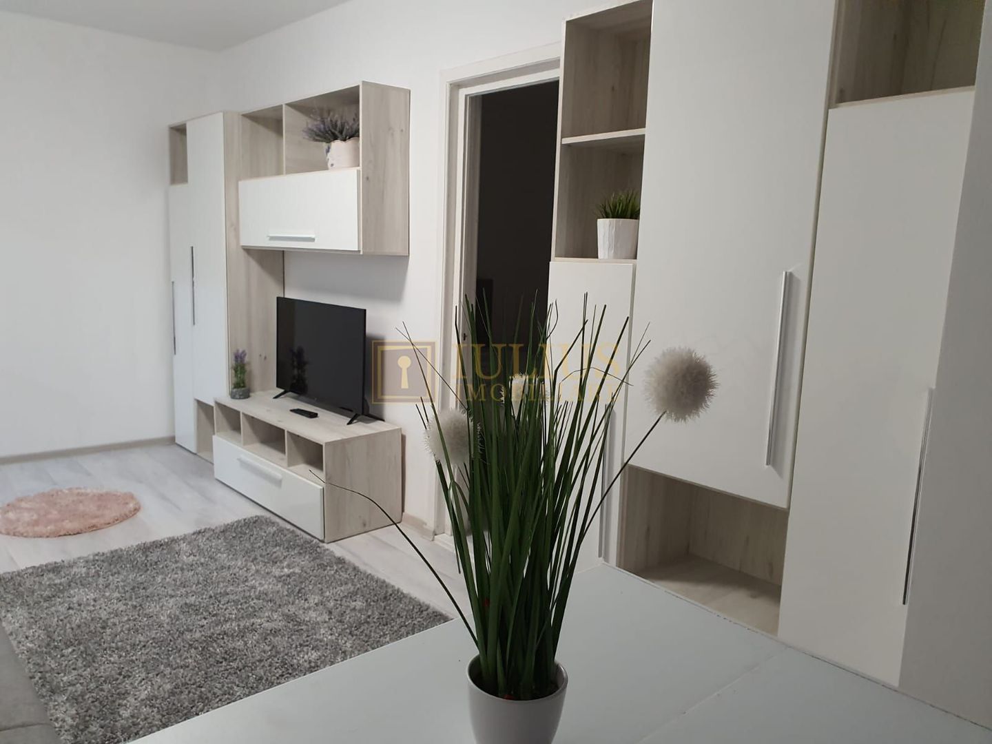 2 camere| zona Spitalul Județean| Liviu Rebreanu| balcon| - Poză 2