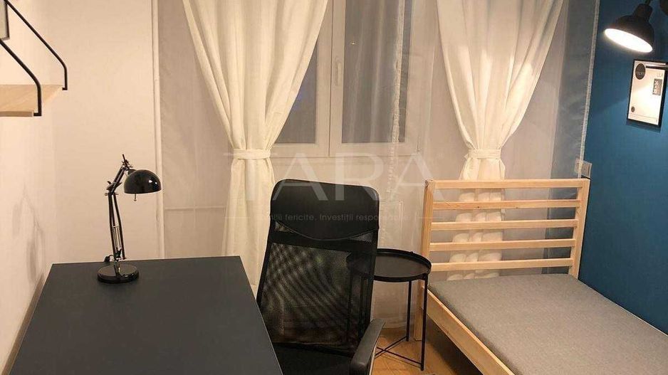 Apartament decomandat cu 3 camere și 76 mp utili. - Poză 1
