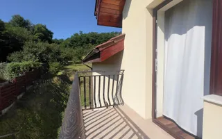 Vilă P+M cu teren de 4.200 mp + Garaj - Onești - Poză 23
