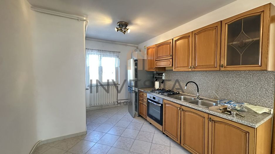 Apartament 4 camere pe Luis Pasteur!  Garaj subteran inclus! - Poză 9
