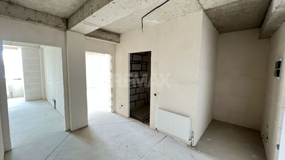 Apartament cu 1 odaie+living în Ialoveni - Poză 5