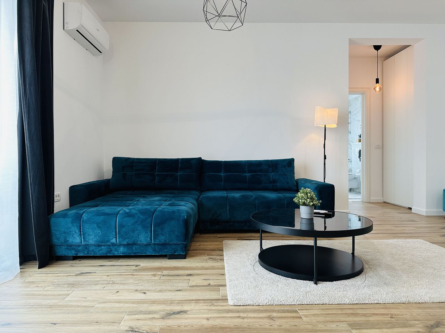 Oferta inchiriata - Apartament spatios si luminos - Segmentul Premium - Poză 10