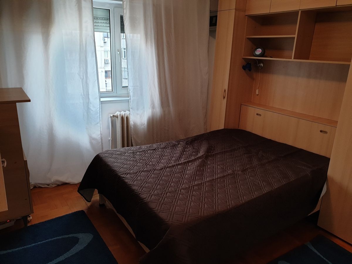 Crângași – Inchiriere apartament 3 camere decomandat, vedere la șosea - Poză 4