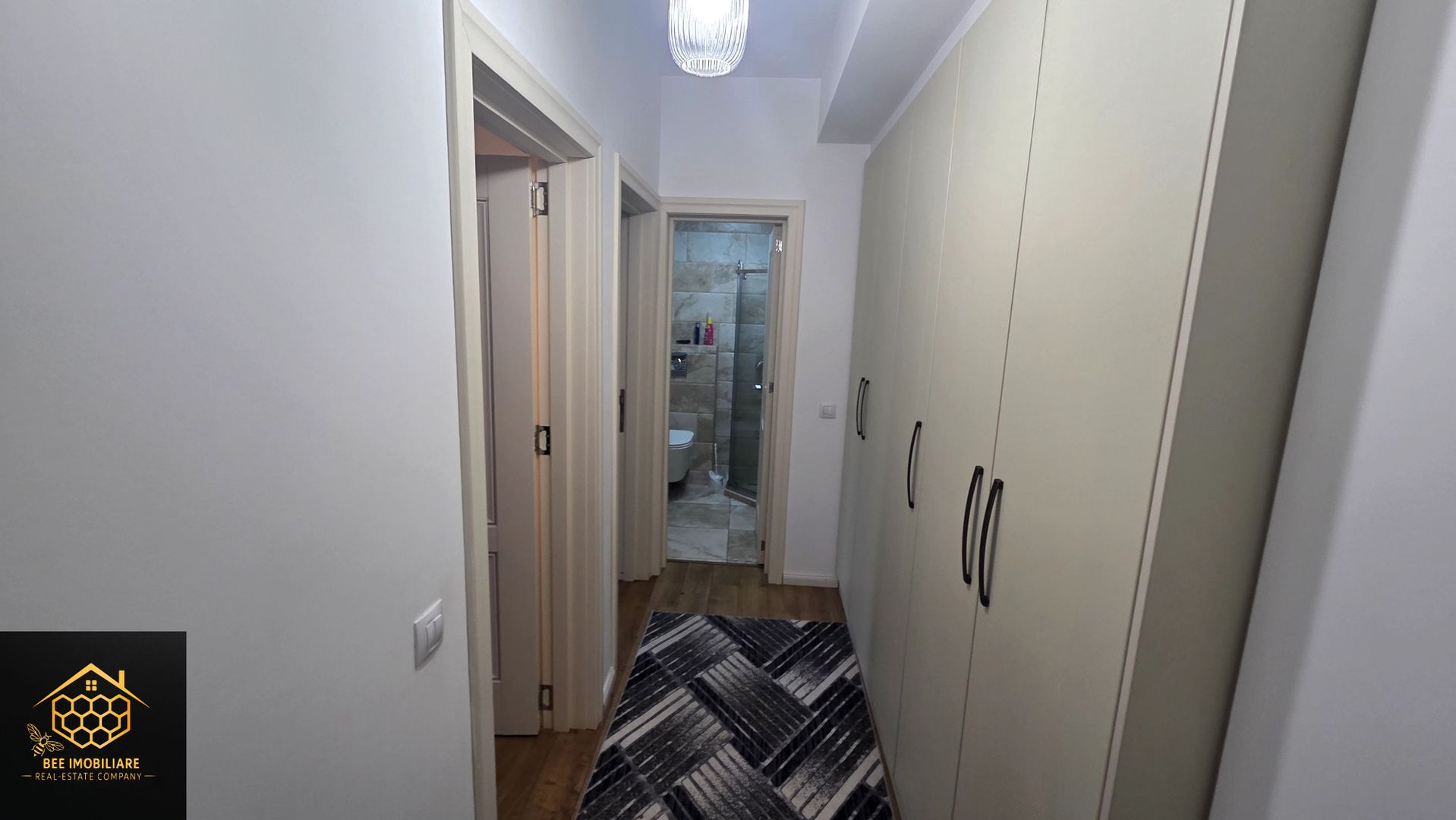 Apartament LUXURY 3 camere Decomandat | Calea Severinului + Parcare - Poză 6