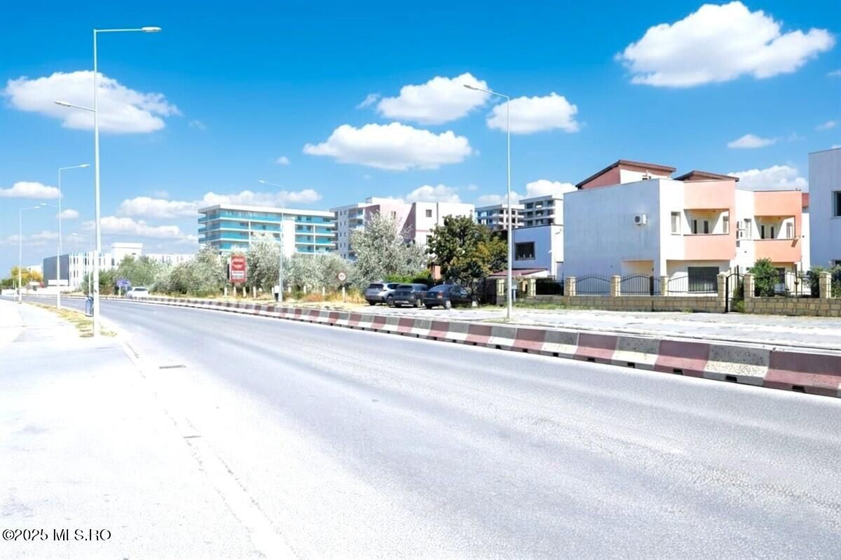 Mamaia Nord - Scoica Land, casa de vacanta la mare, P+1E+Terasa! - Poză 42