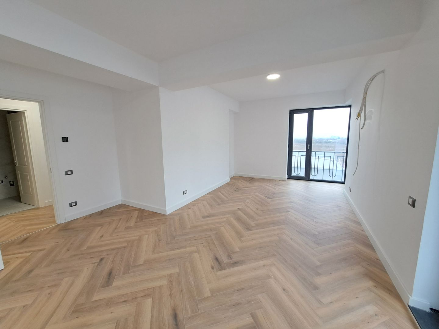 Apartament exclusivist cu 2 camere 71,41 mp - Pipera - Poză 1