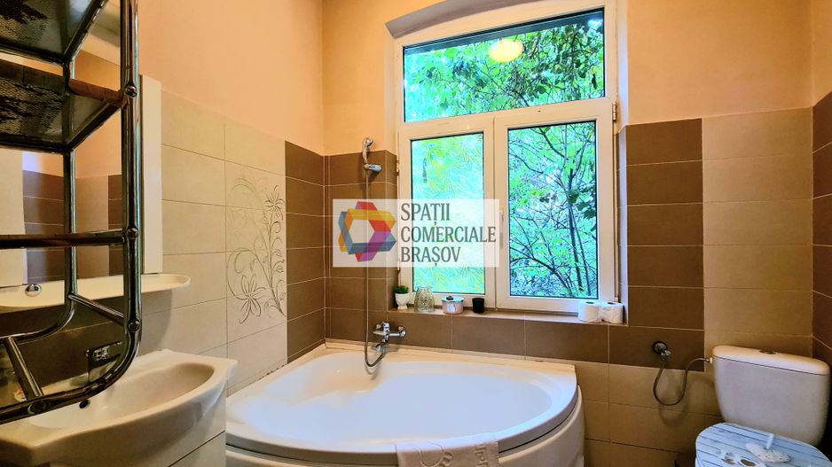 Casa 5 camere de vânzare Brasov - Centru - 160 mp - Poză 10