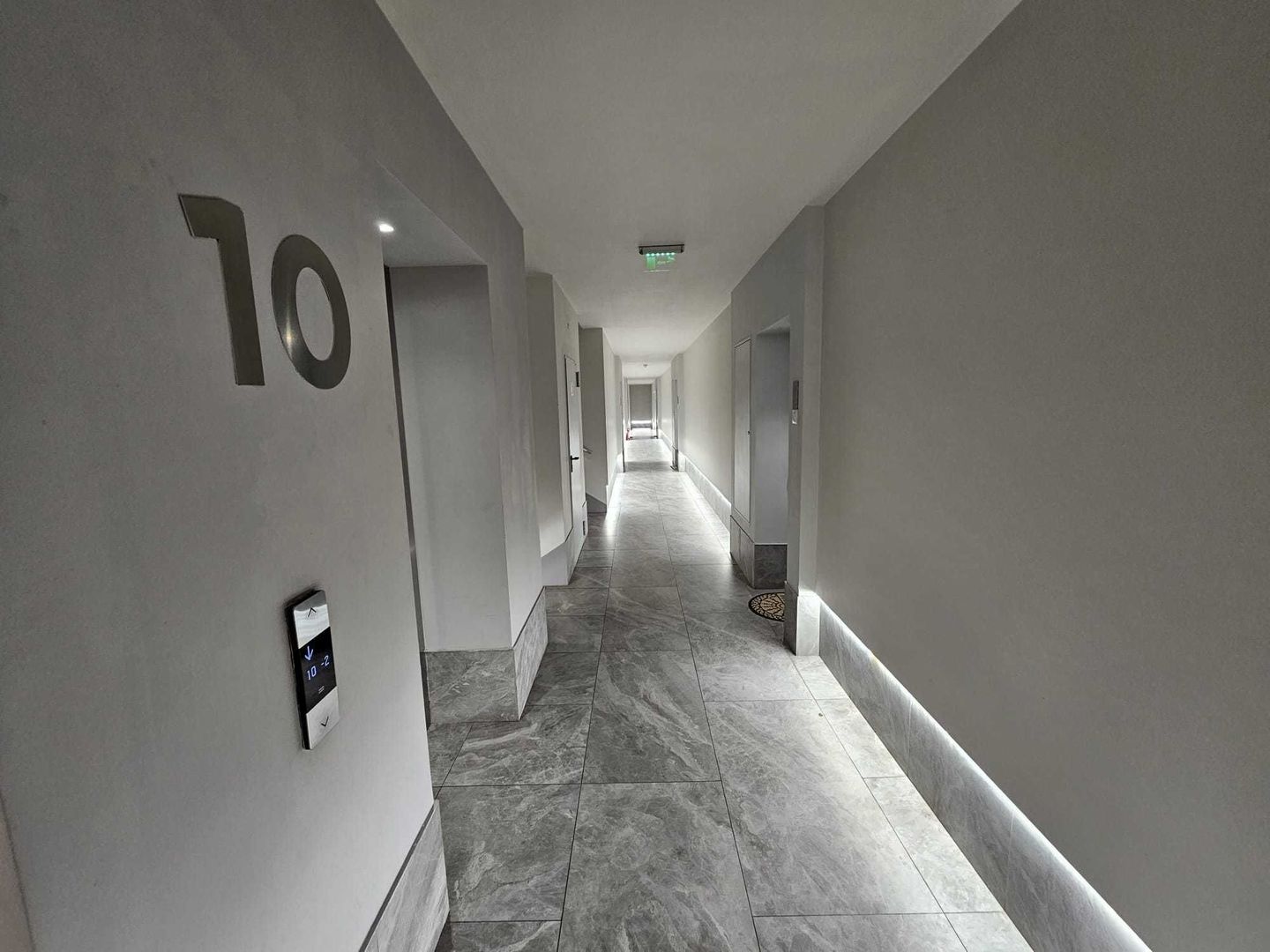 Inchiriere apartament Cloud9 | 2 camere si loc parcare inclus - Poză 7