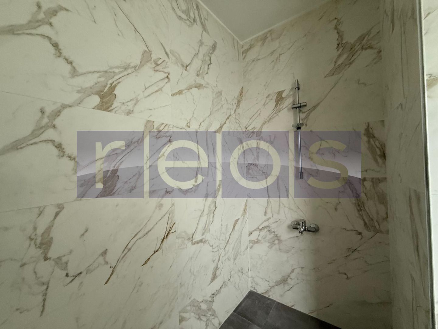 VANZARE TRIPLEX  VEDERE LA LAC | 4 CAMERE | TERASA 50MP | PIPERA | LUX - Poză 7