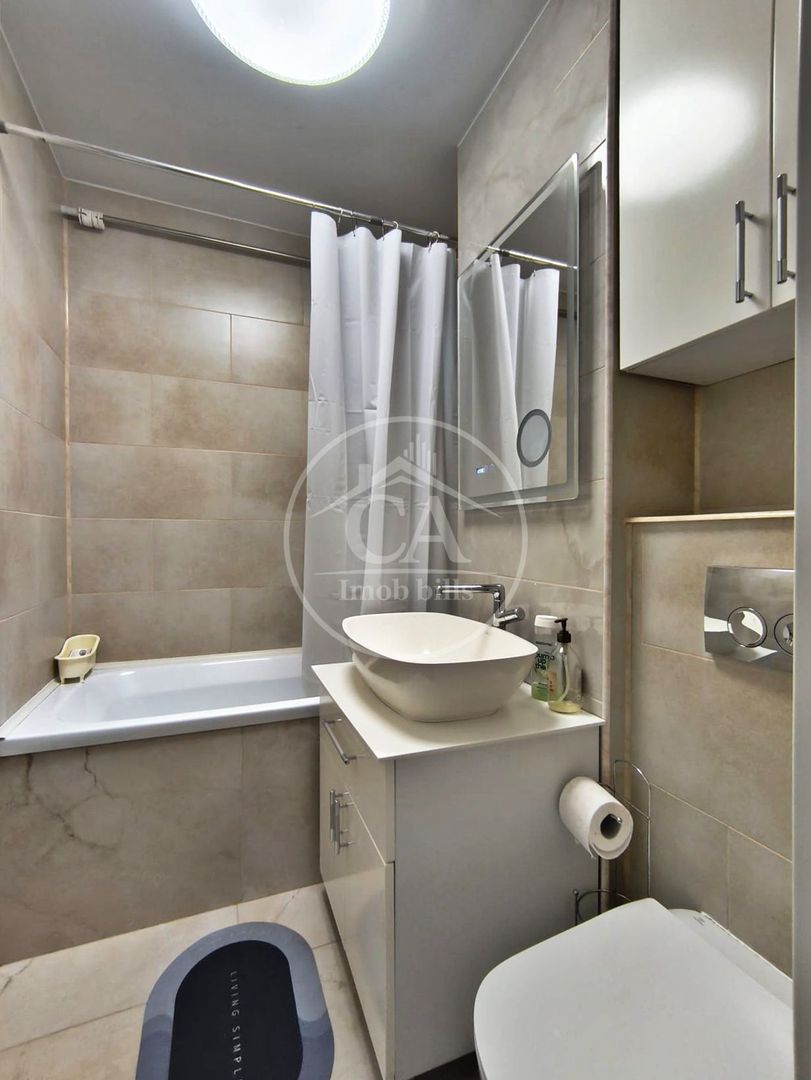 Apartament cu 3 camere de inchiriat in zona Centrala, Oradea - Poză 9
