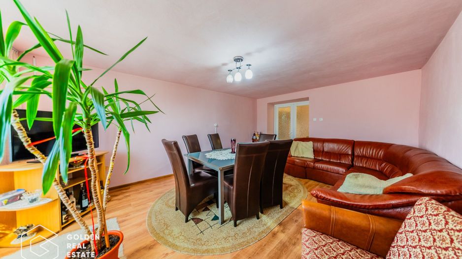 Casa in Nadlac, teren 812 mp - Poză 5