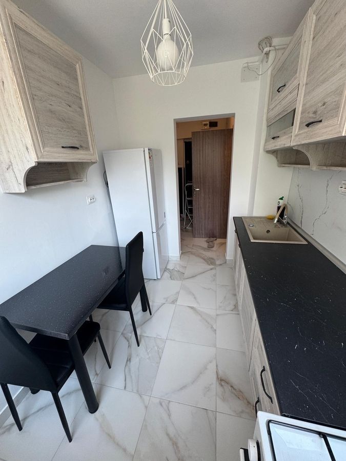 De închiriat: Ap. 2 camere proaspăt renovat – Berceni / Bd. Alexandru Obregia - Poză 8