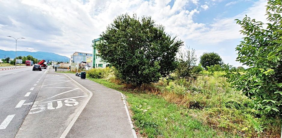 Teren in zona comerciala, 7100mp pe Calea Feldioarei (DN13) - Poză 9