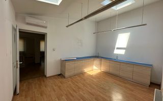 Spatiu de birou -zona strada Cluj/ 4 locuri de parcare - Poză 5