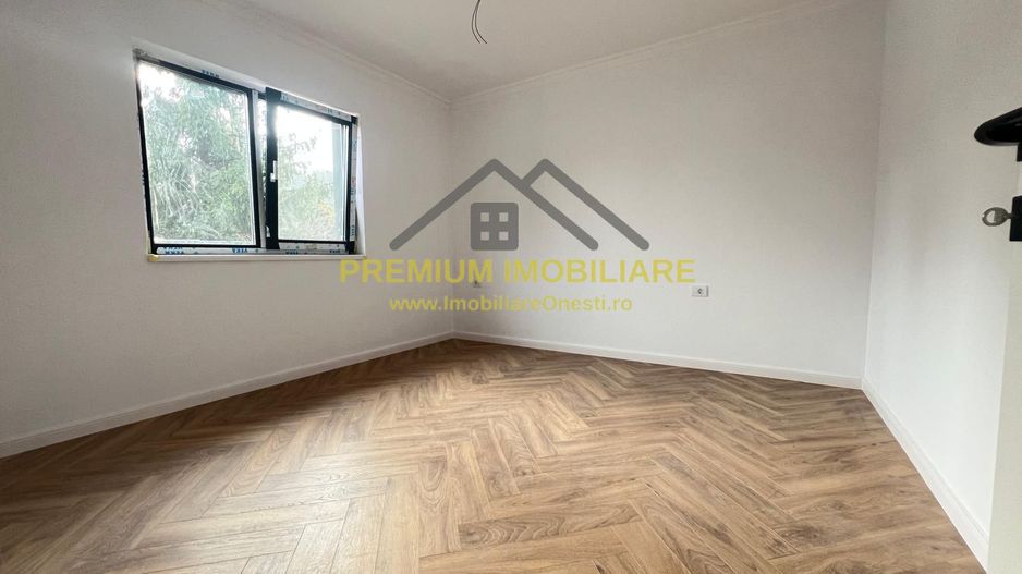 Casa Individuala de vanzare Onesti - Poză 3