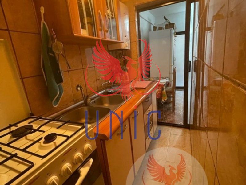 Super pret, Calea Unirii! - Poză 2