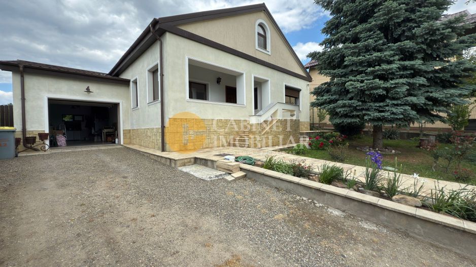 Proprietate deosebită în Aroneanu – 2 case pe teren generos de 1209 mp - Poză 1