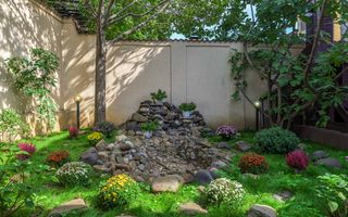 Vilă spațioasă cu curte superbă lângă Parcul Circului - Poză 16