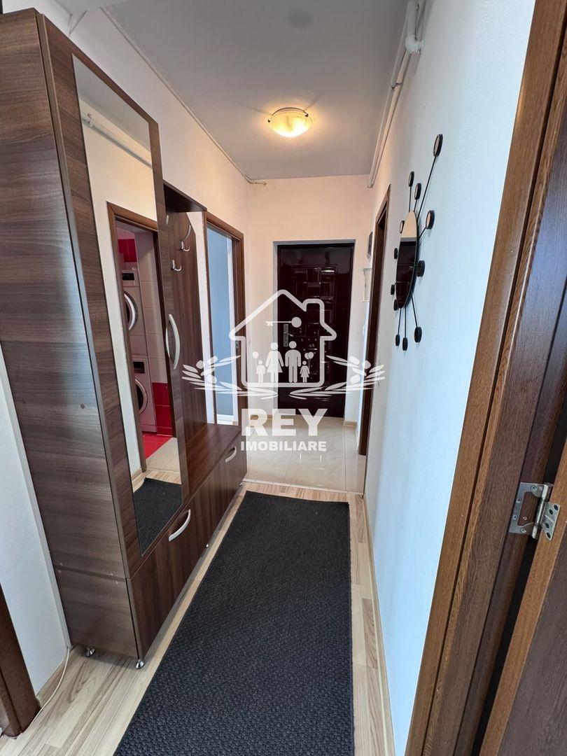 Se vinde apartament 3 camere,etaj 1/Turnișor/Sos. Alba Iulia/Curte Int - Poză 3