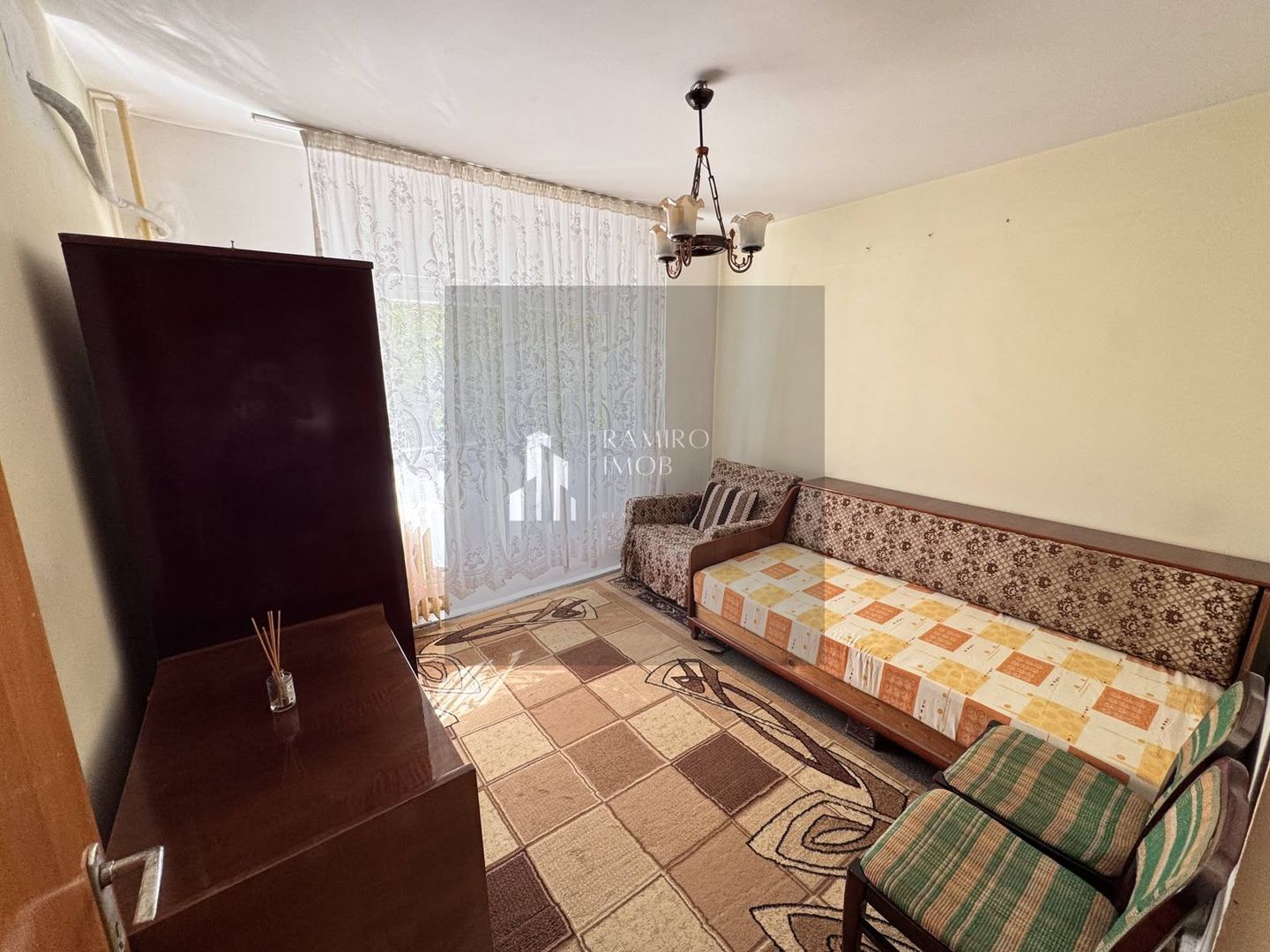 2 camere etaj 1/1979 Berceni/Brancoveanu - Poză 1