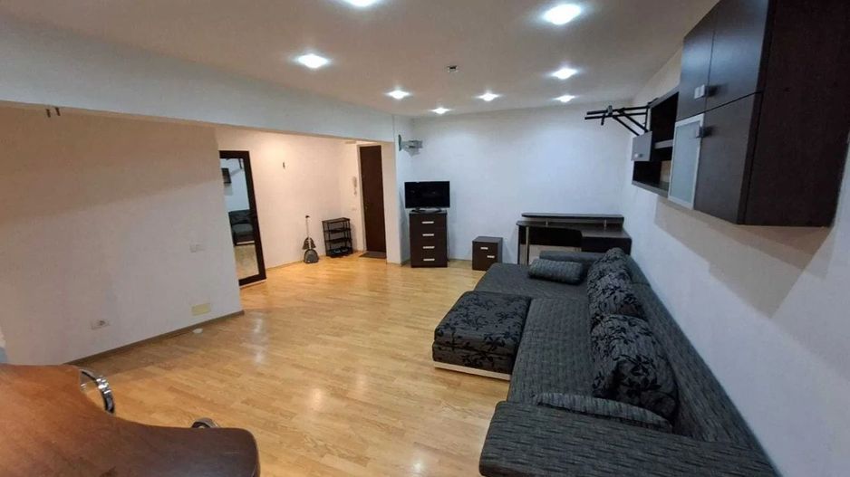 GARSONIERA TEI, BUCATARIE INCHISA, PET-FRIENDLY, MOBILAT/UTILAT - Poză 2
