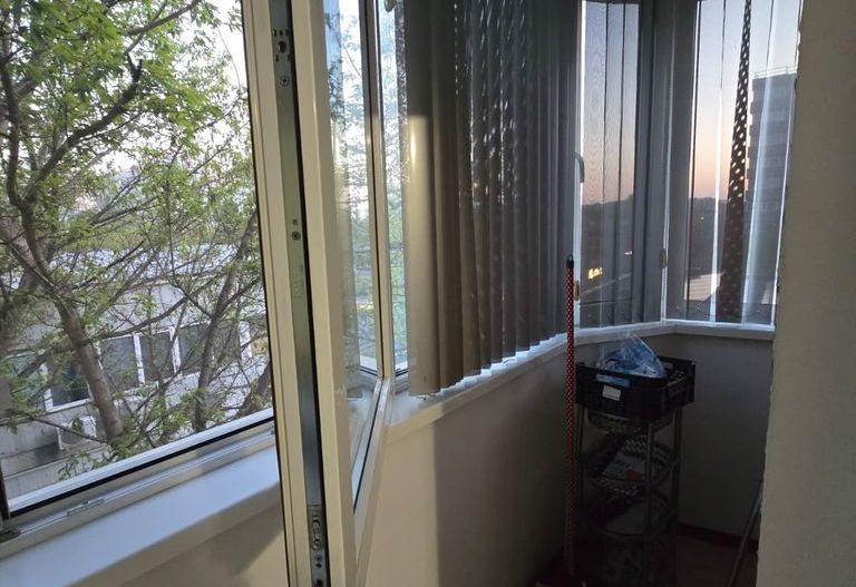 De inchiriat garsoniera zona Baba Novac - Poză 8