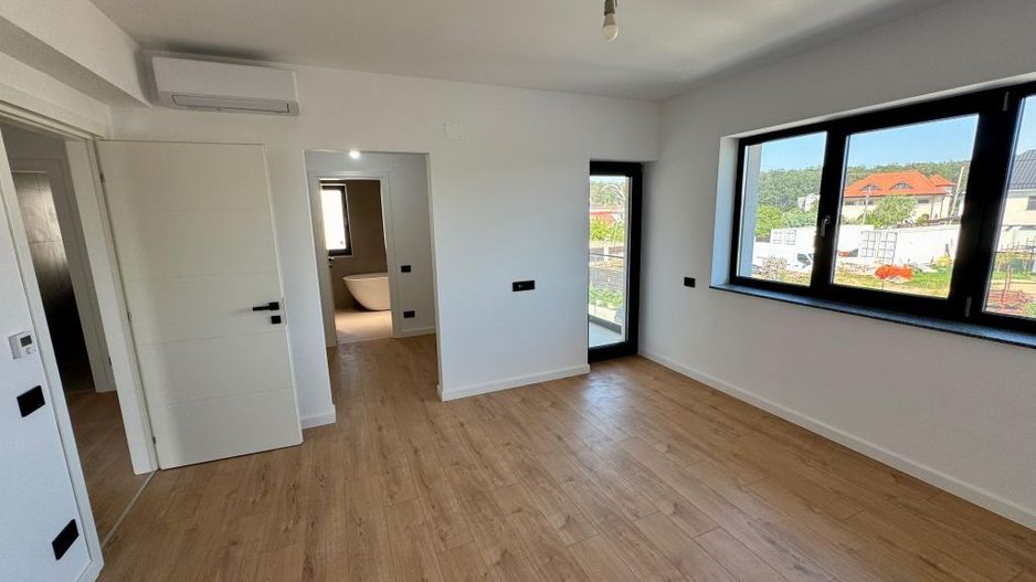 Vanzare vila cu 5 camere | Mogosoaia | Zona linistita - Poză 8