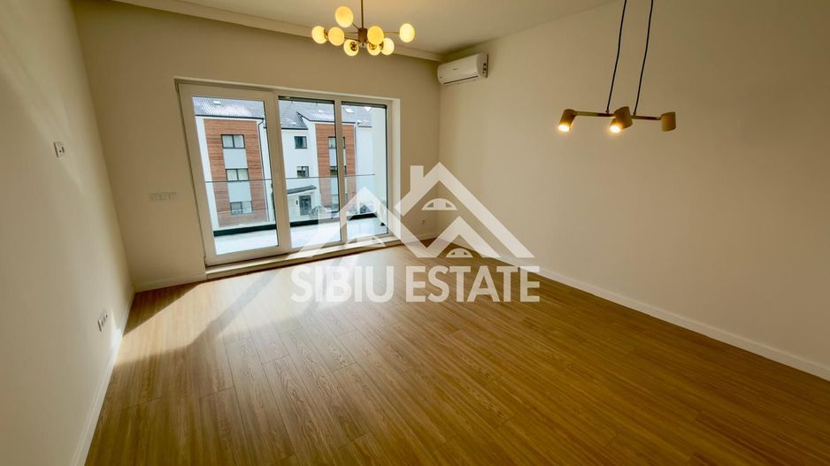 Apartament 2 camere cu balcon de 7.29 mp, aer conditionat - Poză 2