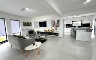 Casa individuala superfinisata, 3 camere, 2 bai,  500mp teren - Poză 1