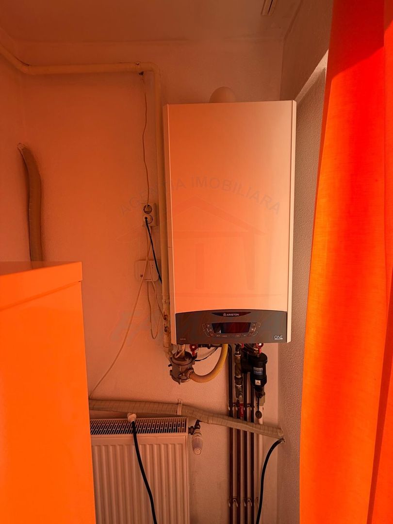 Inchiriem apartament cu o camera la PS-uri , tiglina 1, pret 250 euro. - Poză 17