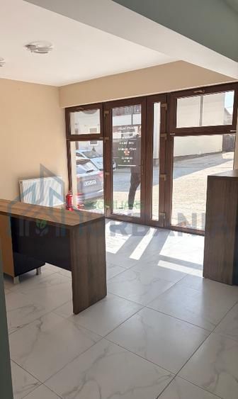Spațiu comercial de 33 mp cu vitrină stradală, baie proprie, în Lunca Cetățuii - Poză 4