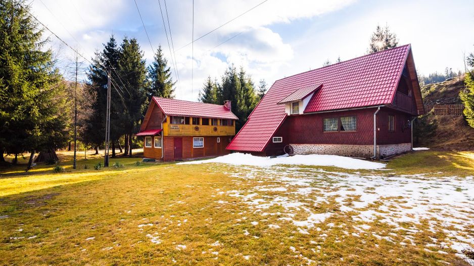 Cabane cu 10 camere Arieseni - Poză 2