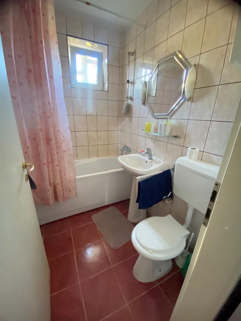 3 camere langa  Medicina -CENTRALA PROPRIE - Poză 14