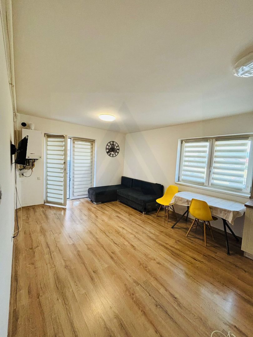 Apartament 3 camere 55 mp utili si curte 40 mp cartierul Arhitectilor - Poză 1