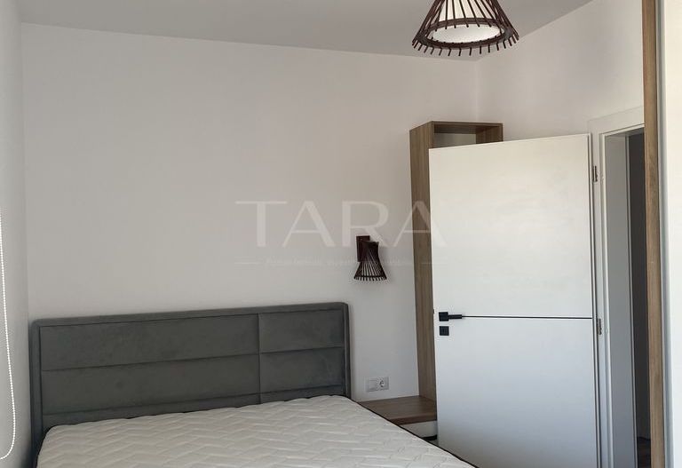 Apartament modern cu 3 camere, terasă de 15 mp, Borhanci. - Poză 7