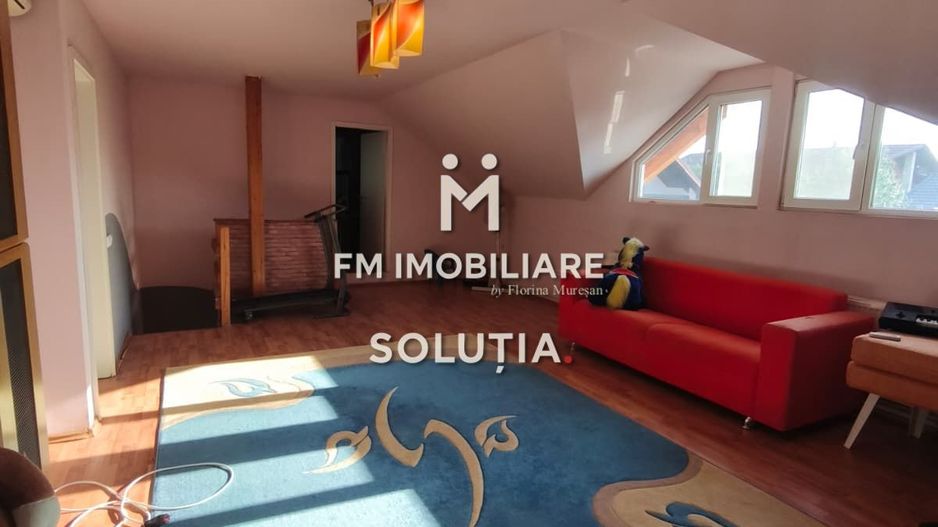 Vânzare casă cu piscină și teren 1.070 mp - Poză 9