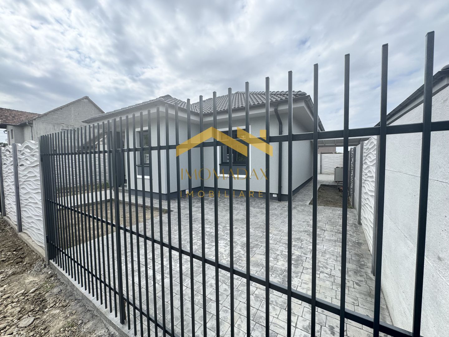 Utvin-Casa 3 Camere-Predare la cheie - Poză 11