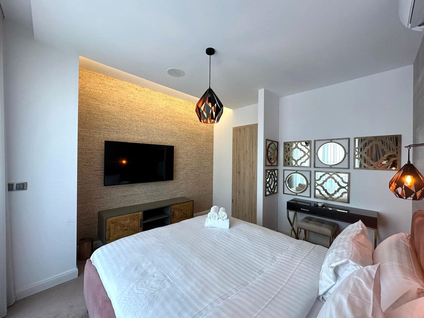 Vânzare penthouse LUX 4 camere cu terasa de 122 mp zona Coresi - Poză 15