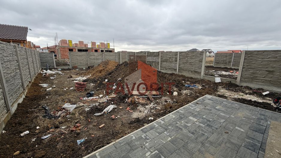 Duplex despartit | Inainte de Kaufland | Toate utilitatile | Curte amenajata - Poză 17