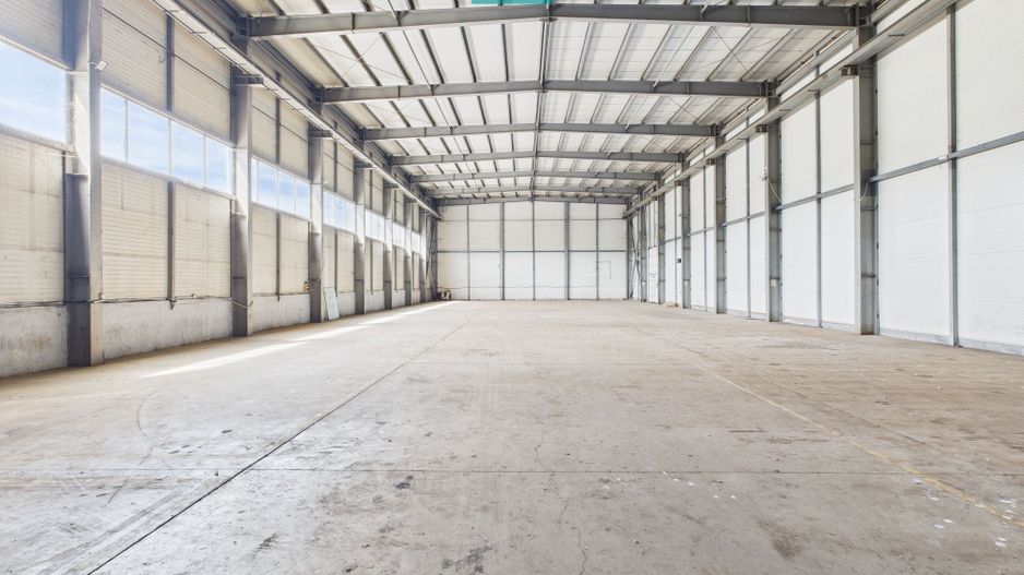 Hală industrială cu pod rulant de 3 tone în Arad - Poză 13