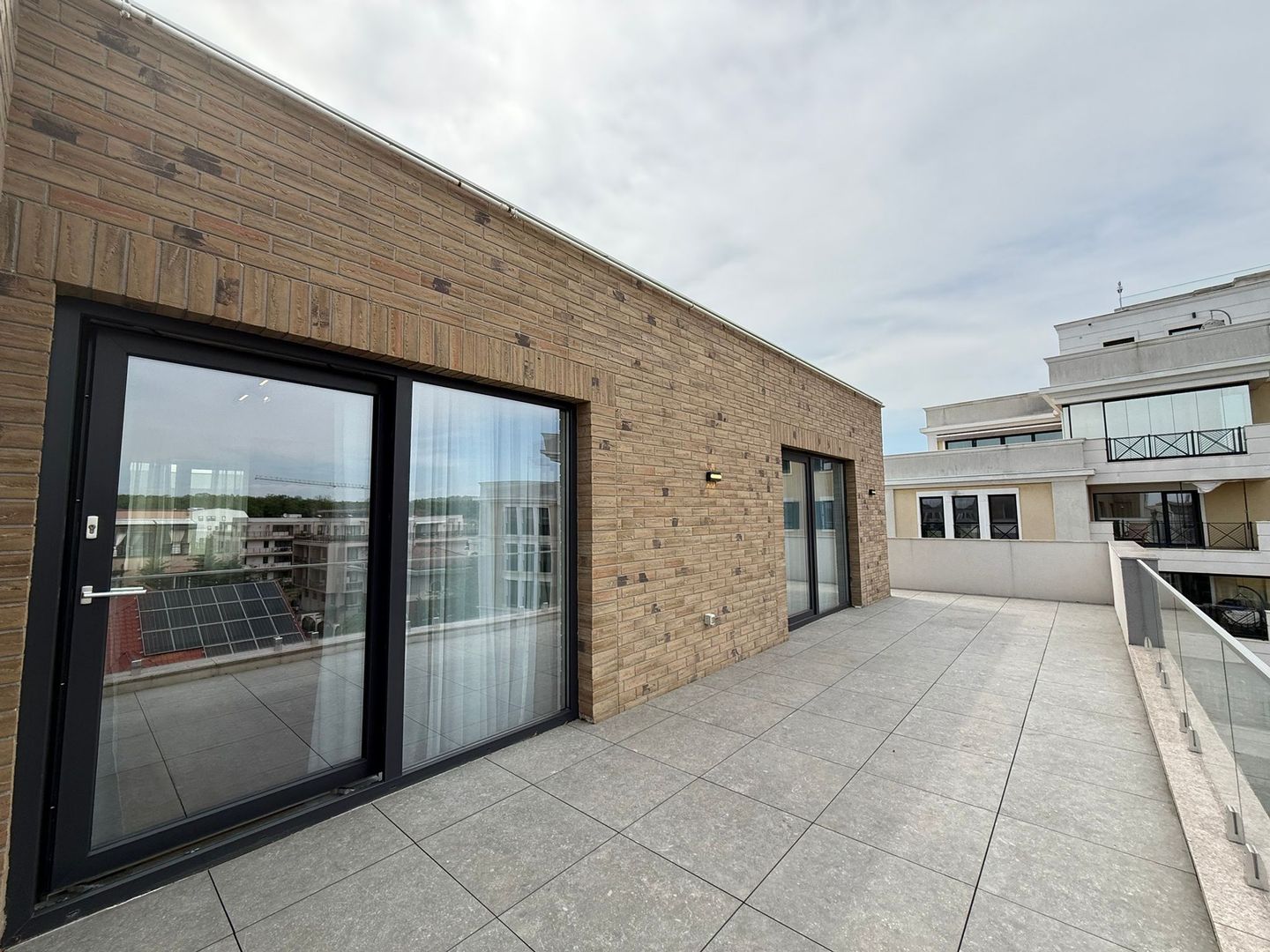 Luxury Duplex with Stunning Sunset Views *** Iancu Nicolae - Poză 21