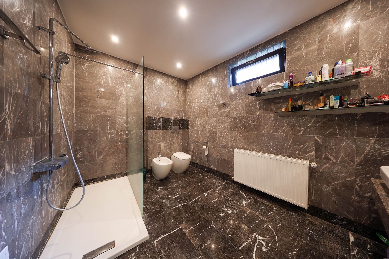 Casă deosebită de vânzare în centrul Brașovului - Poză 26