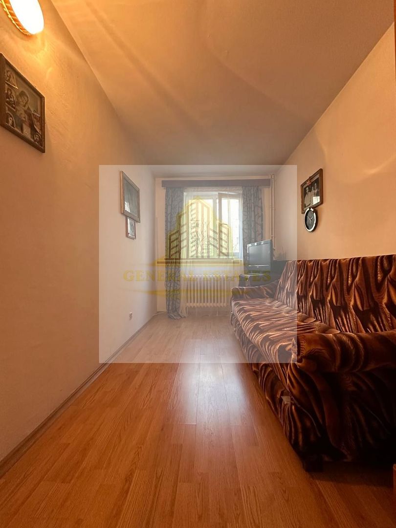 Apartament cu 3 cam ideal pentru locuit sau investiție Cartier Noua - Poză 11