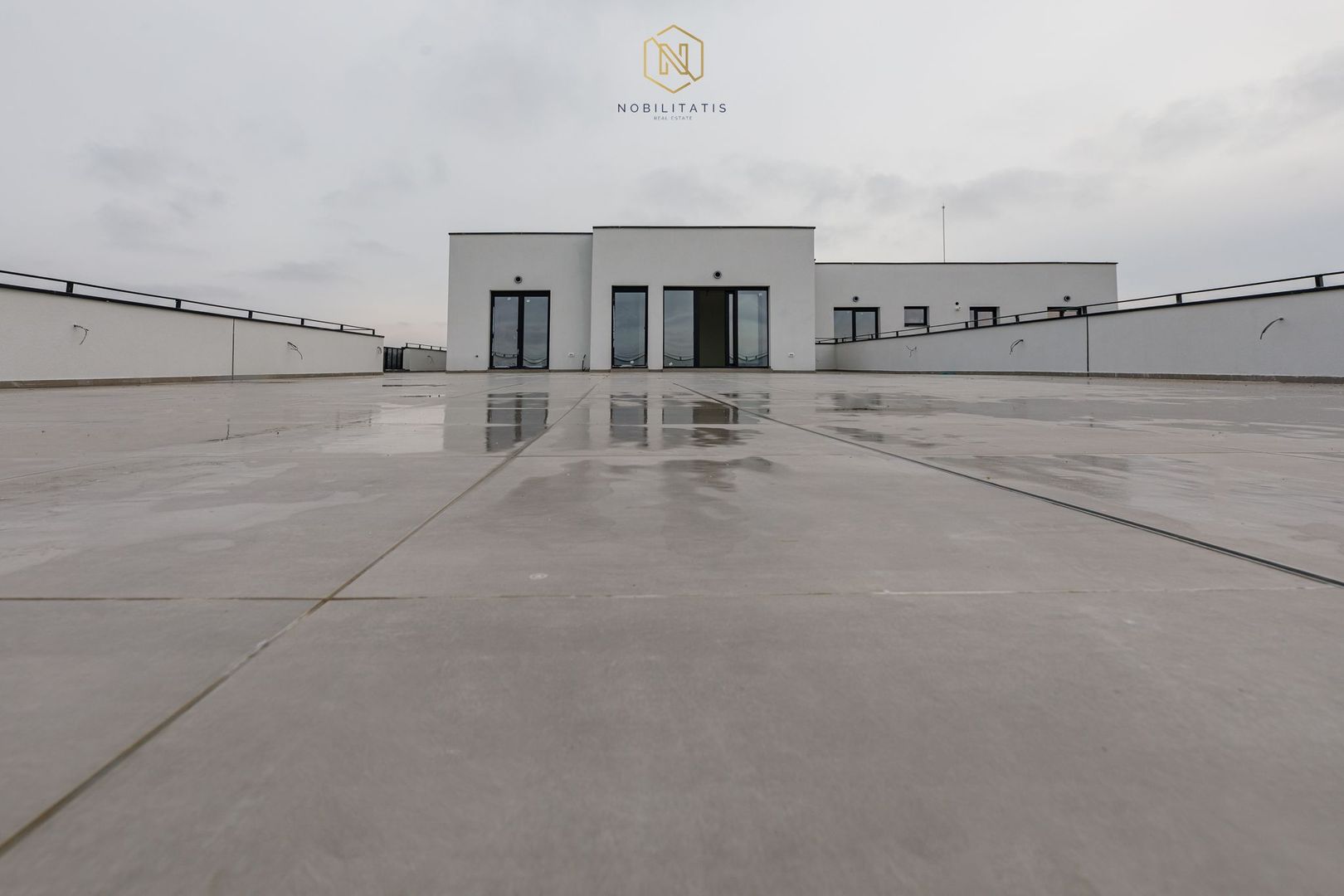 Apartament SPECTACULOS, 3 camere | Terasa 250 mp | Vedere Panoramica - Poză 3