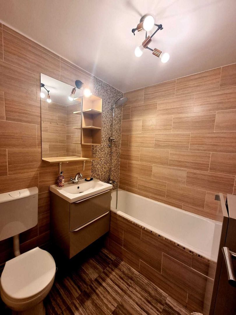 2 camere -54 mp- Mega Mall - Poză 4