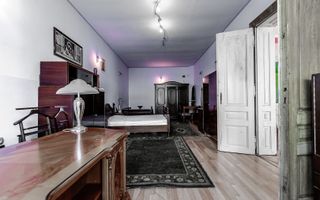 Locuință spațioasă cu grădină mare în Aradul Nou, calea Timișorii - Poză 5