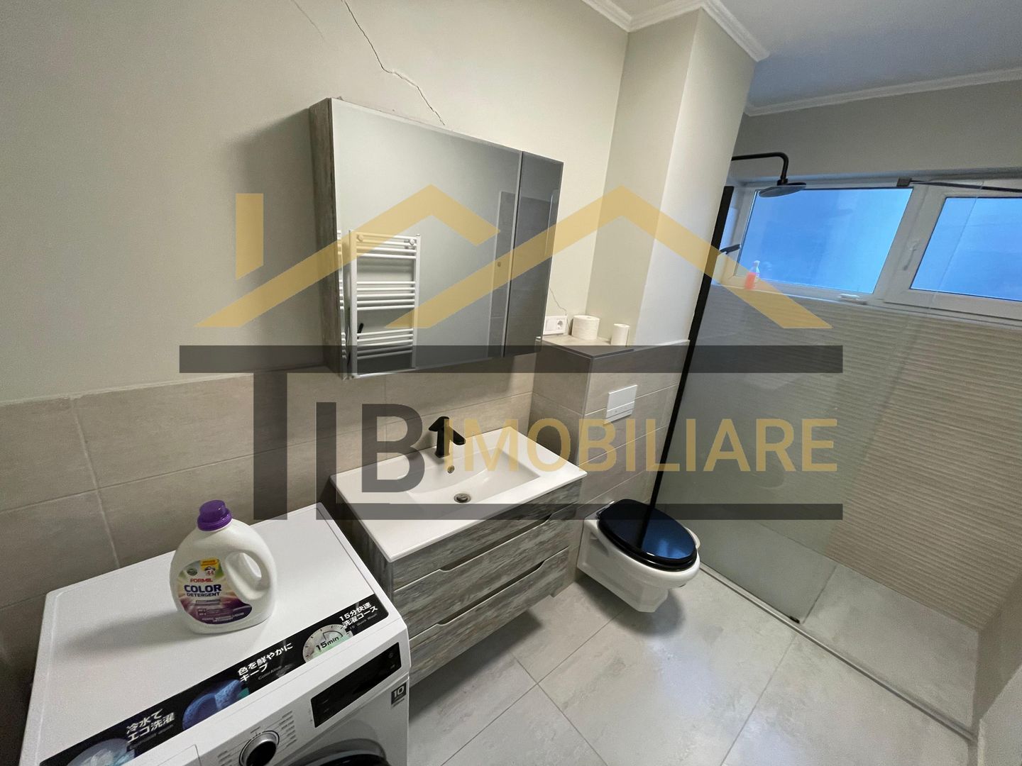 Apartament de 2 camere, 45mp,  garaj, Zona Central - Poză 8