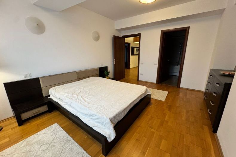 3 camere | Baneasa | Ionescu de la Brad | parcare inclusa - Poză 12