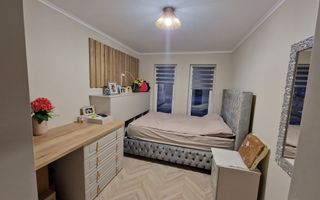 Casa de vanzare in Podgoria - Poză 33